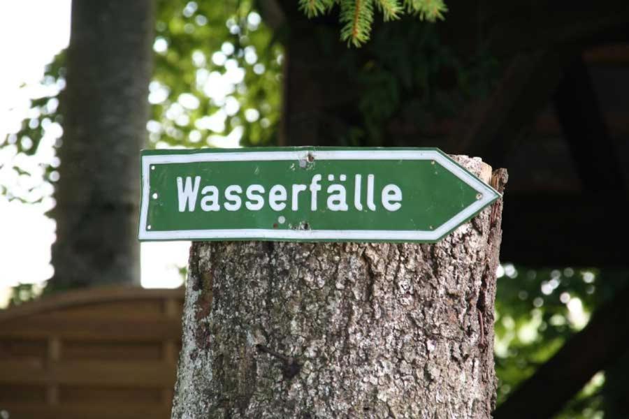 Linthal Diese Einfache Unterkunft- Bergheimat Ist Nur Fuer Backpacker- Rucksacktouristen Und Radfahrer - Huettenfeeling Im Backpackerhoues- Ganz Einfach - Ganz Unkompliziert - Ganz Relaxd 빌라 외부 사진