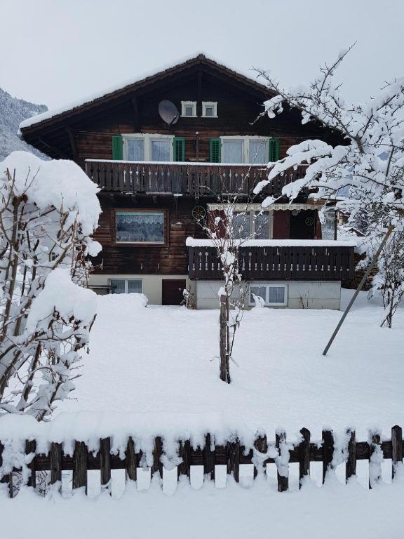 Linthal Diese Einfache Unterkunft- Bergheimat Ist Nur Fuer Backpacker- Rucksacktouristen Und Radfahrer - Huettenfeeling Im Backpackerhoues- Ganz Einfach - Ganz Unkompliziert - Ganz Relaxd 빌라 외부 사진